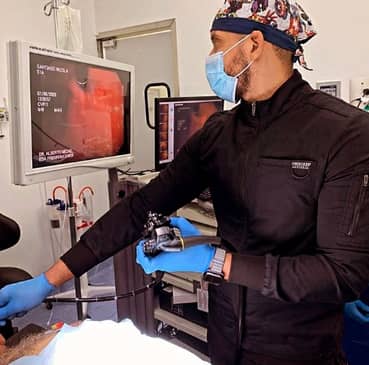 Slider image (3) Dr. Gianmarcos Garces